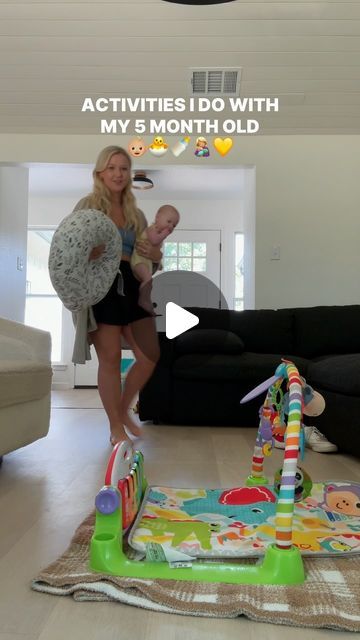 Sydney Pritchard Benson on Instagram: "Activities I do with my 5 month old👶🏼🐣👩🏼‍🍼 (a lot of these I also did at 4 months)  What are other activities you do with your baby?  #mom #motherhood #baby #5monthsold #4monthsold #6monthsold #pregnant #girlmom #boymom #parenting #babyactivities #newmom #momlife" 7 Month Old Activities Learning, Things To Do With 4 Month Old, 4 Months Old Activities, 4 Month Activities For Babies, 5 Month Old Toys, Activity For 6 Month Old Baby, 4 Month Sensory Activities, 4 Month Old Activities Baby, 4 Months Baby Activities