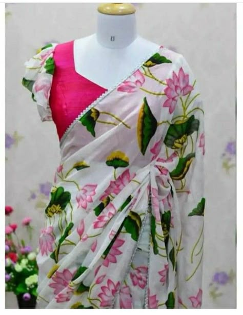 Short Hands Blouse Designs, Hands Blouse Designs, Latest Fashion Blouse Designs, Exclusive Saree Blouse Designs, Blouse Designs Aari Work, Blouse Maggam Work, Saree Painting Designs, Blouse Designs High Neck, Latest Bridal Blouse Designs