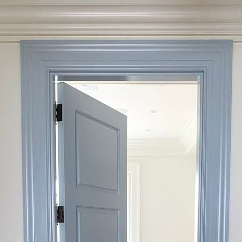 Acampora Interiors on Instagram: "Fact: blue trim = instant joy. #workinprogress #acamporainteriors ☁" Blue Skirting Boards And Doors, White Wall Blue Trim, White Walls With Blue Trim, Light Blue Trim Interior, Blue Contrast Trim, Blue Trim Interior, Farmhouse Door Trim, Blue Interior Doors, Rose Bathroom