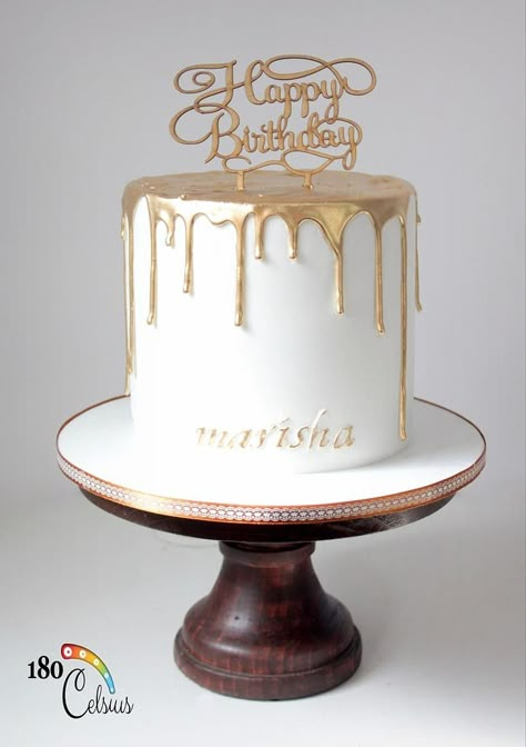 Golden Birthday Cake Ideas, Drip Cake Tutorial, 24th Birthday Cake, Golden Birthday Cakes, White Birthday Cakes, Golden Cake, Gold Birthday Cake, 21st Cake, Birthday Cake For Him