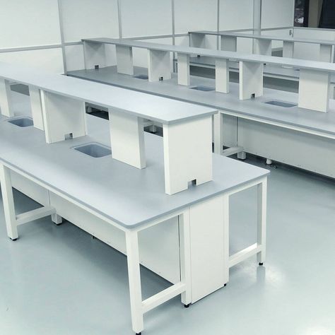 Lab Tables Design, Lab Room Design, Science Room Design, Science Laboratory Design, Maximalist Office Decor, Maximalist Office, Shipping Room, Lab Aesthetic, Laboratory Furniture