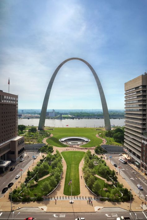 Eero Saarinen’s Gateway Arch Renovation Project Nears Completion | Architectural Digest Saarinen Architecture, Eero Saarinen Architecture, Subterranean Architecture, Gateway Arch St Louis, Arch St Louis, Landscape Architecture Park, Frozen Landscape, Landscape Architecture Diagram, The Gateway Arch