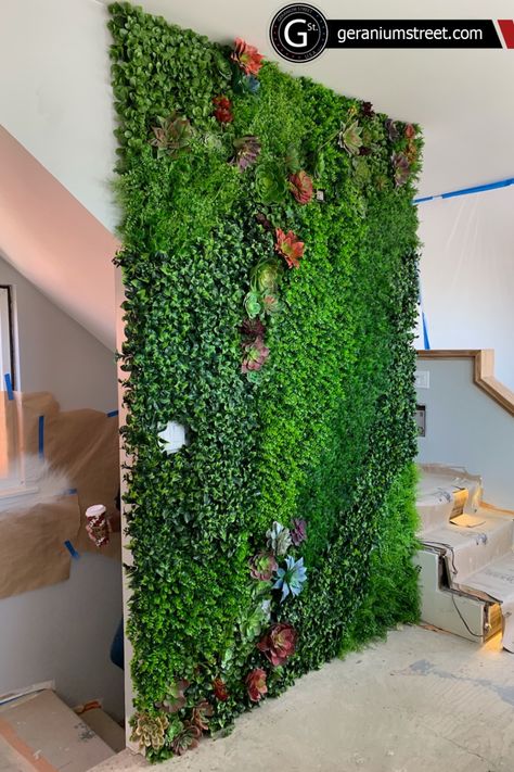 Shrub Wall Indoor Bedroom, Living Wall Backdrop, Faux Greenery Wall Outdoor Patio, Faux Boxwood Wall Indoor, Faux Greenery Wall Indoor, Fake Grass On Wall, Diy Faux Living Wall Indoor, Grass And Flower Wall, Faux Greenery Wall Bedroom