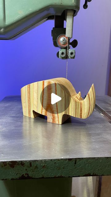 Pierre-Luc Gauthier on Instagram: "🦏 Just few days to download your Rhino free plan on www.brikologik.com 🫵🪵🦏 do it on #bandsaw #scrollsaw or #carving do it and share the result 🤩  #brikologik #bricolage #travaildubois #woodworking #bandsawproject #scrollsawproject #carvingproject  Music Credit= @adinfinitumofficial  Song= Animals." Bird Carving Patterns, Woodworking Plans Toys, Bandsaw Projects, Wood Jewelry Diy, Carved Wooden Animals, Wooden Toy Cars, Dremel Wood Carving, Plan Toys, Wood Animal