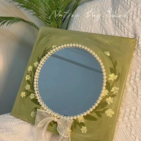 DIY 3D Flower Mirror Frame LIN137 Package Includes：Materials Package Mirror With No Frame Ideas, Vintage Mirror Diy, Unique Mirror Frame Ideas, Aesthetic Photo Frames, Mirror Diy Frame Ideas, Clay Mirror Frame, Decorated Mirror Diy, Diy Frame Ideas, Aesthetic Mirror Decor