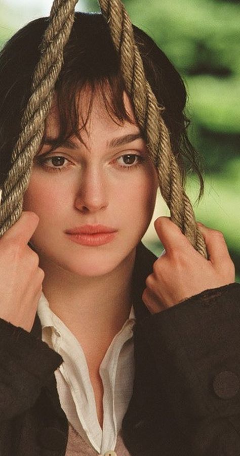 Pictures & Photos of Keira Knightley - IMDb 2005 Aesthetic, Pride & Prejudice Movie, Kiera Knightly, Lizzie Bennet, Pride And Prejudice 2005, Keira Knightly, Pride Prejudice, Elizabeth Bennet, Septième Art