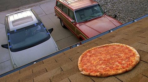 Breaking Bad Pizza, Marie Schrader, Walter White Jesse Pinkman, Breaking Bad Tv Series, Rj Mitte, Breaking Bad Tv, Walking Bad, Hank Schrader, Skyler White