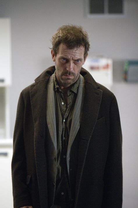 House - Season 3 Episode 10 Still Greg House, House Show, House Cast, Gregory House, House Md, Hugh Laurie, Dr House, Home Icon, Dark Photography