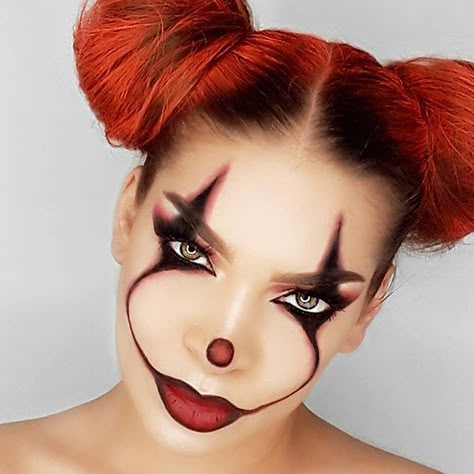 as much as I hate clowns, this makeup is awesome. Nem Halloween Makeup, Halloween Simples, Carnaval Make-up, Halloween Makeup Clown, Halloweenský Makeup, Halloween Make-up Looks, Holloween Makeup, Creepy Halloween Makeup, Cute Halloween Makeup