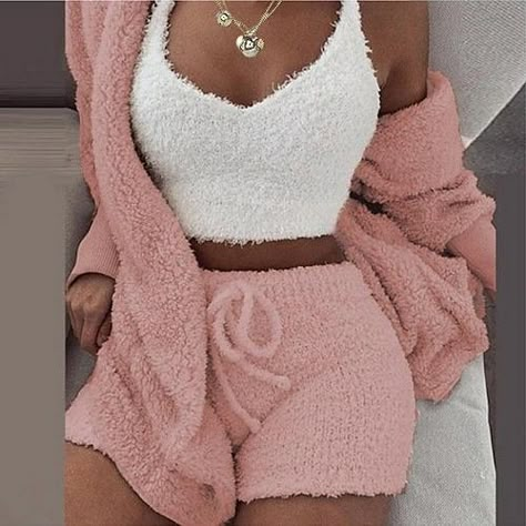 Vest For Winter, Winter Loungewear, Pijamas Women, Cute Pajama, Warm Pajamas, Cute Pjs, Cute Pajama Sets, Spaghetti Strap Crop Top, Long Sleeve And Shorts