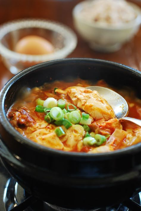 DSC_0628 Sundubu Jjigae Recipe, Sundubu Jjigae, Soft Tofu Stew, Soondubu Jjigae, Jjigae Recipe, Koreansk Mad, Tofu Stew, Soft Tofu, South Korean Food