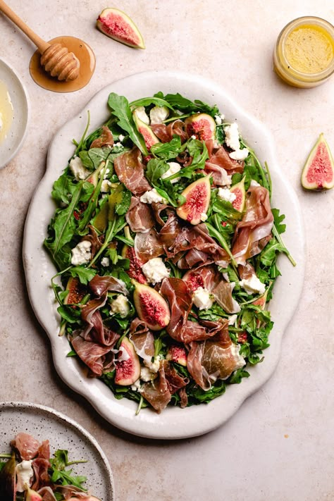 Apple Cider Vinegar Salad Dressing, Apple Cider Vinegar Salad, Fig Salad Recipes, Goats Cheese Salad, Fig Prosciutto, Salad With Goat Cheese, Fig Salad, Gourmet Salad, Healthy Eating Inspiration