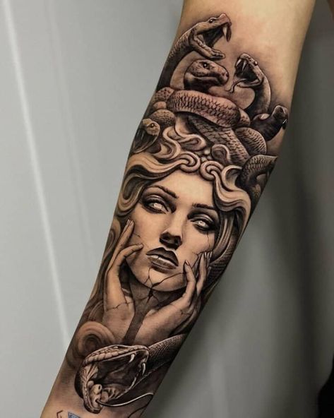 Unique Medusa Tattoo Sleeve, Greek Medusa Tattoo, Medusa Shin Tattoo, Half Medusa Tattoo, Pretty Medusa Tattoo, Medusa Forearm Tattoo, Medusa Tattoo Design For Women, Medusa Thigh Tattoo, Medusa Leg Tattoo