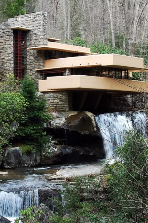 Frank Lloyd Wright Waterfall House, Frank Lloyd Wright Homes Architecture, Architecture Frank Lloyd Wright, Frank Loyd Wright Architecture Design, Waterfall Architecture Design, Waterfall Building Architecture, Frank Lloyd Wright Homes Exterior, Frank Loyd Architecture, Waterfall House Frank Lloyd Wright