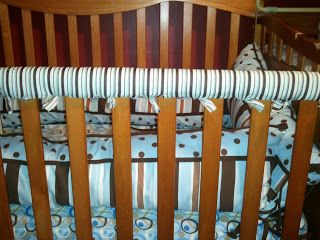 No-sew Crib Rail Covers - It's not every day...: How to make quick crib rail covers without sewing! Easy Quilt Tutorials, Diy Crib, Crib Rail Cover, Crib Rail, Sewing For Baby, Stained Glass Butterfly, Baby Crib Bedding, Diy Nursery, Baby Sewing Projects