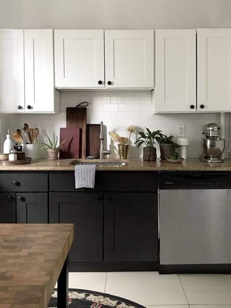 Black And White Painted Kitchen Cabinets, Black Bottom Cabinets Kitchen, Black And White Kitchen Cabinets Painted, Half Black Half White Kitchen Cabinets, Black Bottom Kitchen Cabinets White Top, Lower Black Kitchen Cabinets, Simple Black Kitchen Cabinets, White And Black Cupboards, Painted Black Cabinets Kitchen