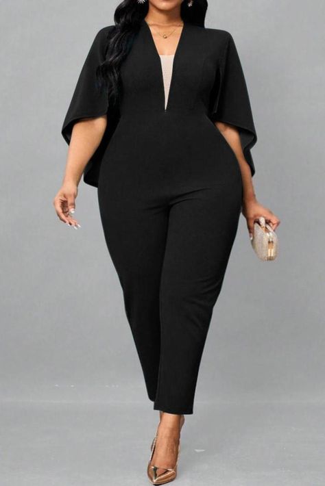 Flattering Outfits For Plus Size, Outfits For Plus Size Women, Curvy Maxi Dress, Beautiful Evening Dresses, Flattering Outfits, Plus Size Romper, Cape Sleeves, Plus Size Jumpsuit, Curvy Dress