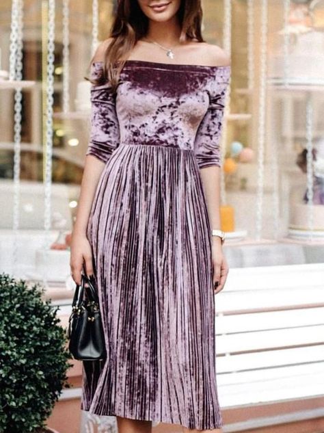 46771d1f432b42343f56f791422a4991 Velvet Dress Outfit Winter, Dress With Black Shoes, Velvet Dress Outfit, Dress Outfit Winter, Pink Velvet Dress, Velvet Dresses, Midi Dress Party, Pleated Midi Dress, Dress Silhouette