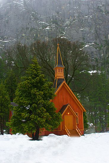 Church Photos, Country Churches, Old Country Churches, Church Pictures, Home Temple, Old Churches, Country Church, Cathedral Church, Winter Scenery