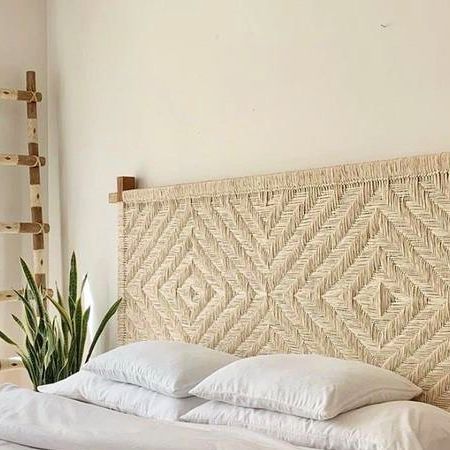 MAISON DE L’îLE on Instagram: "Woven headboard ✨✨ 120 cm 140 cm 160 cm 180 cm #headboard #wovenheadboard #ropes #bed #homedesign #homestyling #boho #bohochic #summer #beachhouse" Bedroom Back Design, Jute Headboard, Macrame Bed Headboard, Wardrobe Exterior, Beach House Villa, Indigo Bedroom, Themed Interior Design, Woven Headboard, Woven Bed