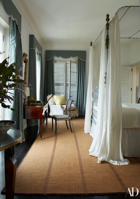 A guest room’s antique iron bed is curtained with a Volga Linen fabric. 19th-century French writing table with Regency chair; antique English armchair in a Robert Kime print; window treatments of a Claremont linen; antique Moroccan rug. Inteior Design, Veere Grenney, Antique Iron Beds, Iron Bed, Tangier, Moroccan Design, Step Inside, Architectural Digest, Elle Decor