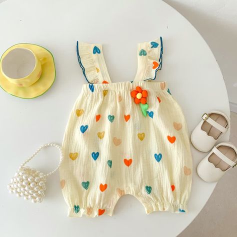 Colorful Newborn Clothes, Colorful Baby Clothes, Cottagecore Baby Outfits, Thrifted Baby Clothes, Korean Baby Girl Outfit, Cottage Core Baby Clothes, Heart Graphics, Baby Heart, Colorful Baby