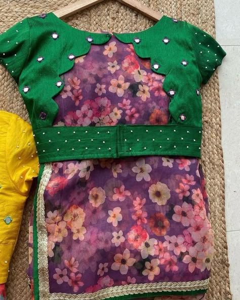 Back Designs For Blouse Saree, Hands Designs For Blouse, Organza Blouse Designs, Normal Blouse Designs, Hand Worked Blouse, Normal Blouse, Floral Blouse Designs, Blouse Designs Aari Work, Worked Blouse