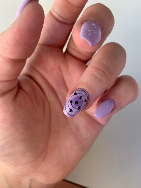 Anime Nail Ideas Naruto, Sasuke Nail Art, Naruto Nail Ideas, Anime Nails Inspiration, Anime Themed Nails Simple, Anime Acrylic Nail Designs, Bleach Nails Anime, Uchiha Nails, Sasuke Nails