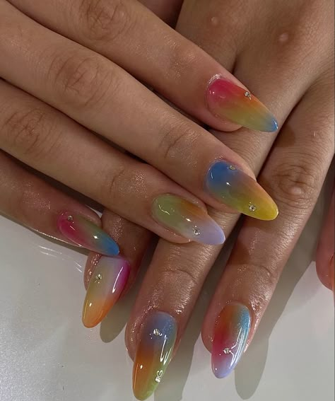 Colorful Acrylic Nails Almond, Aura Nail Inspiration, Multicolored Almond Nails, Aura Nails Different Colors, Color Block Nail Art, Aura Nails Fall Colors, Rainbow Gem Nails, Colorful Aura Nails, Multicolor Chrome Nails