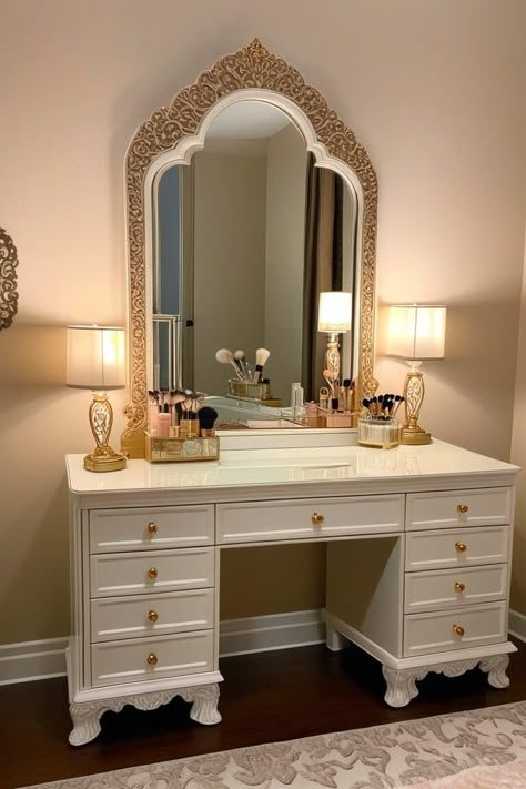 Make Up Tables Ideas Bedroom, Dressing Table In Bedroom Ideas, Make Up Dresser Ideas Vanities, Large Vanity Ideas Bedroom, Vanity Dresser Ideas Bedroom, Vanity Dresser Combo, Elegant Vanity Ideas Bedroom, Beauty Vanity In Bedroom, Vintage Makeup Vanity Ideas