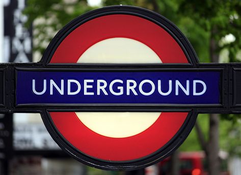 London Underground sign, 14-5-2016 - Category:London Underground signs - Wikimedia Commons Underground Sign, Greenwich Market, Jubilee Line, London Underground Stations, David Carson, Camden Market, Subway Sign, Tube Station, Nissan Logo