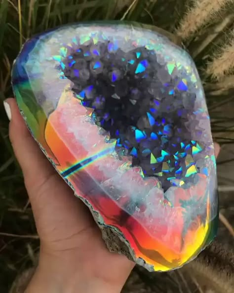 15,533 points • 237 comments - Rainbow Stone - 9GAG has the best funny pics, gifs, videos, gaming, anime, manga, movie, tv, cosplay, sport, food, memes, cute, fail, wtf photos on the internet! Aura Amethyst, What I Want For Christmas, Crystal Aesthetic, Rainbow Aura, Rock Minerals, Pretty Rocks, Cool Rocks, Rocks Crystals, Beautiful Stones