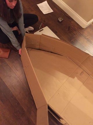 Making A Boat Out Of Cardboard, Cardboard Box Boats, Cardboard Rocket Ship, Moana Boat, Cardboard Rocket, Boat Props, Cardboard Boat, Diy Rocket, Boat Crafts