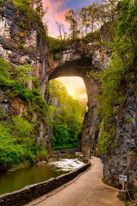 Places To Visit In Virginia, Natural Bridge Virginia, West Virginia Travel, Virginia Vacation, Virginia Travel, Virginia Is For Lovers, Best Vacation Spots, Hidden Places, Shenandoah National Park