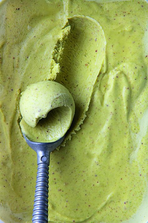 Pistachio ice cream | Food and Travel Magazine Ice Cream Cookie Sandwich Recipe, Ice Cream Cake Recipes, Colour Moodboard, Green Ice Cream, Cookie Sandwich Recipes, Bowl Of Ice Cream, Cookie Sandwich, Ice Cream Cake Recipe, Pistachio Ice Cream