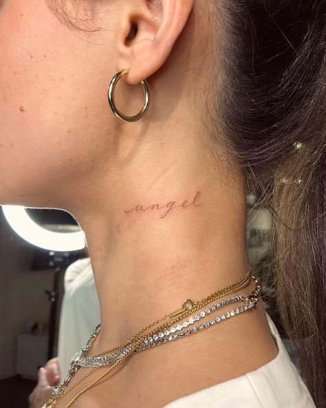 BEC on Instagram: “angel baby 👼🏼” Word Neck Tattoos, Small Neck Tattoos, Girl Neck Tattoos, Tattoo Neck, Letter Tattoo, Neck Tattoos Women, Writing Tattoos, Petite Tattoos, Red Ink Tattoos