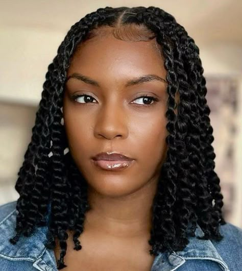 Long Braided Bob with Passion Twist Braids Matrix Hairstyle, Hairstyles Reference, Bob Braids Hairstyles, Tan Skin Blonde Hair, Hair Colorful, Twisted Hair, Short Box Braids Hairstyles, Passion Twists, African Hair Braiding Styles