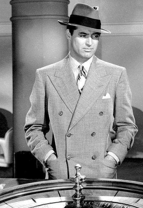 Cary Grant ~ Mr. Lucky, 1943 More Cary Grant Daughter, Cary Grant Randolph Scott, Gary Grant, Richard Chamberlain, Katharine Hepburn, Humphrey Bogart, Cary Grant, Actrices Hollywood, Hollywood Legends