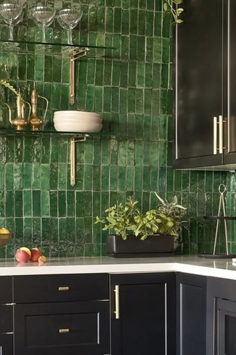 green tile backsplash Dark Green Tile Kitchen Backsplash, Emerald Tiles Kitchen, Emerald Green Subway Tile Kitchen, Green Black Kitchen Aesthetic, Dark Emerald Kitchen, Green Hexagon Tile Kitchen, Green Tile Bar Backsplash, Kitchen Ideas Green Countertop, Mineral Green Aesthetic