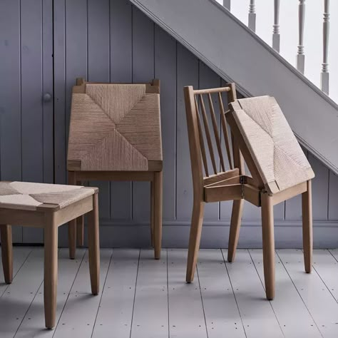 Collapsible Chair, Folding Dining Chairs, Foldable Chair, Foldable Furniture, Classic Furniture Design, Campaign Furniture, Shaker Furniture, Flat Pack Furniture, Oak Chair