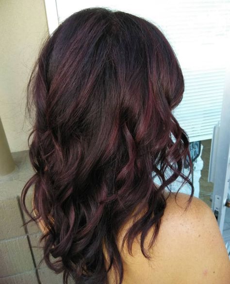 Black Hair With Maroon Highlights Burgundy Brown Hair, Shades Of Burgundy Hair, Dark Burgundy Hair, Burgundy Balayage, Red Violet Hair, Mahogany Hair, Maroon Hair, Dark Purple Hair, Wine Hair