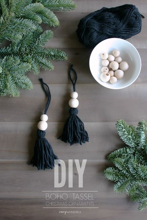 As I was putting up my Christmas tree this year I felt like it needed some type of black ornament to balance out all of the silver and gold.  The tree was leaning a little more boho this year with the addition of some wooden bead garland, so I ran with it and pulled together … Diy Boho Christmas Ornaments, Diy Boho Christmas, Boho Christmas Ornaments, Joululahjat Diy, Chic Christmas Decor, Wooden Bead Garland, Diy Boho, Boho Christmas, Chic Christmas