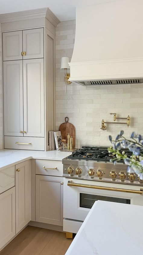 Michelle Riley | Design & DIY (@blushingboho) • Instagram photos and videos Sw Utterly Beige, Sw Realist Beige, Beige Kitchen, Elegant Kitchens, Kitchen Reno, Traditional Kitchen, Kitchen Makeover, Custom Cabinetry, Design Diy