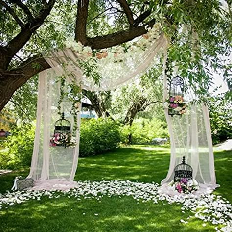 Backyard Wedding Ceremony, Rustic Wedding Decorations, Future Wedding Plans, Outdoor Wedding Decorations, Wedding Cake Designs, Forest Wedding, Wedding Deco, Outdoor Ceremony, Wedding Arch