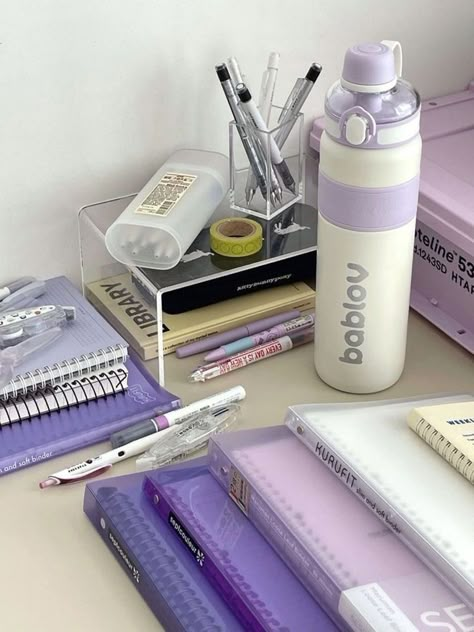 Purple Stationary, Purple Notes, Light Purple Aesthetic, Purple Desk, Studying Stationary, Pretty School Supplies, Cute Stationary School Supplies, Cute School Stationary, Purple Vibe