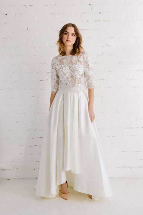 JurgitaBridal Lace Top Wedding, Amber Wedding, Short Wedding Gowns, Bridal Skirt, Tule Rok, Wedding Dresses High Low, Modest Wedding Gowns, Wedding Dress Organza, Bridal Skirts