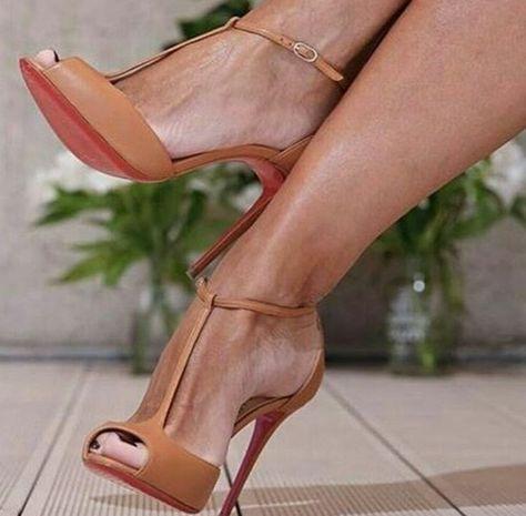 Peep toe heels