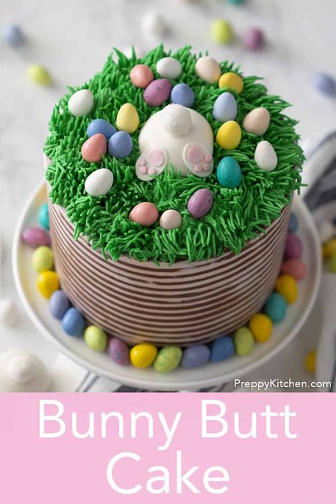 Easter Cake With Chocolate Bunny, Easter Cake Decoration, Easter Theme Cake, Easter Meal Ideas, Easter Baking Ideas, Easter Chocolate Cake, Easter Birthday Cake, Spring Cake Designs, Easter Cake Designs