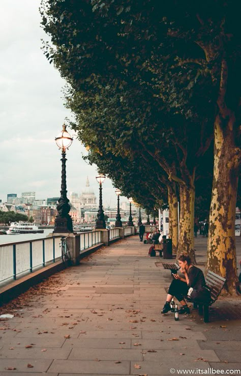 Southbank Walk London - River Thames Walk London Walk Aesthetic, London River Thames, River Thames Aesthetic, London Lifestyle Aesthetic, Thames River London, Beautiful Places In London, London Southbank, Southbank London, London Walks