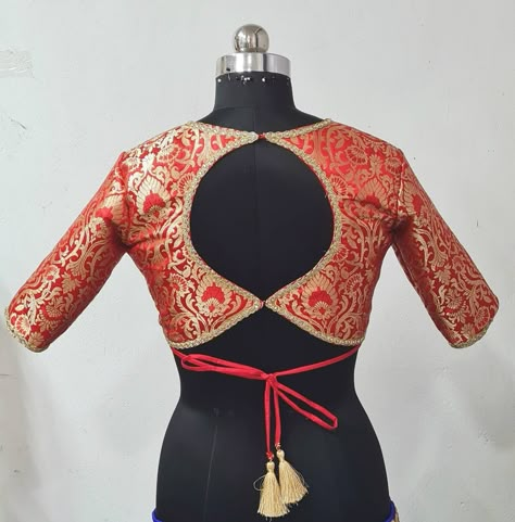 Red Blouse For Lehenga, Blouse For Benarasi Saree, Silk Brocade Blouse Designs, Banarasi Blouse Designs Latest Back, Bnarsi Sadi Blouse Design, Silk Blouse Designs Back, Banarasi Sari Blouse Designs, Blouse Designs Latest Banarasi Saree, Silk Blouse Back Designs